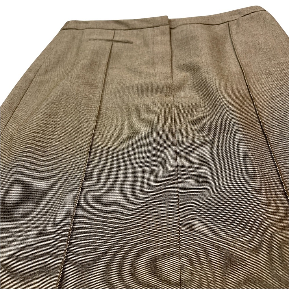 BCBG skirt - Picture 2 of 4